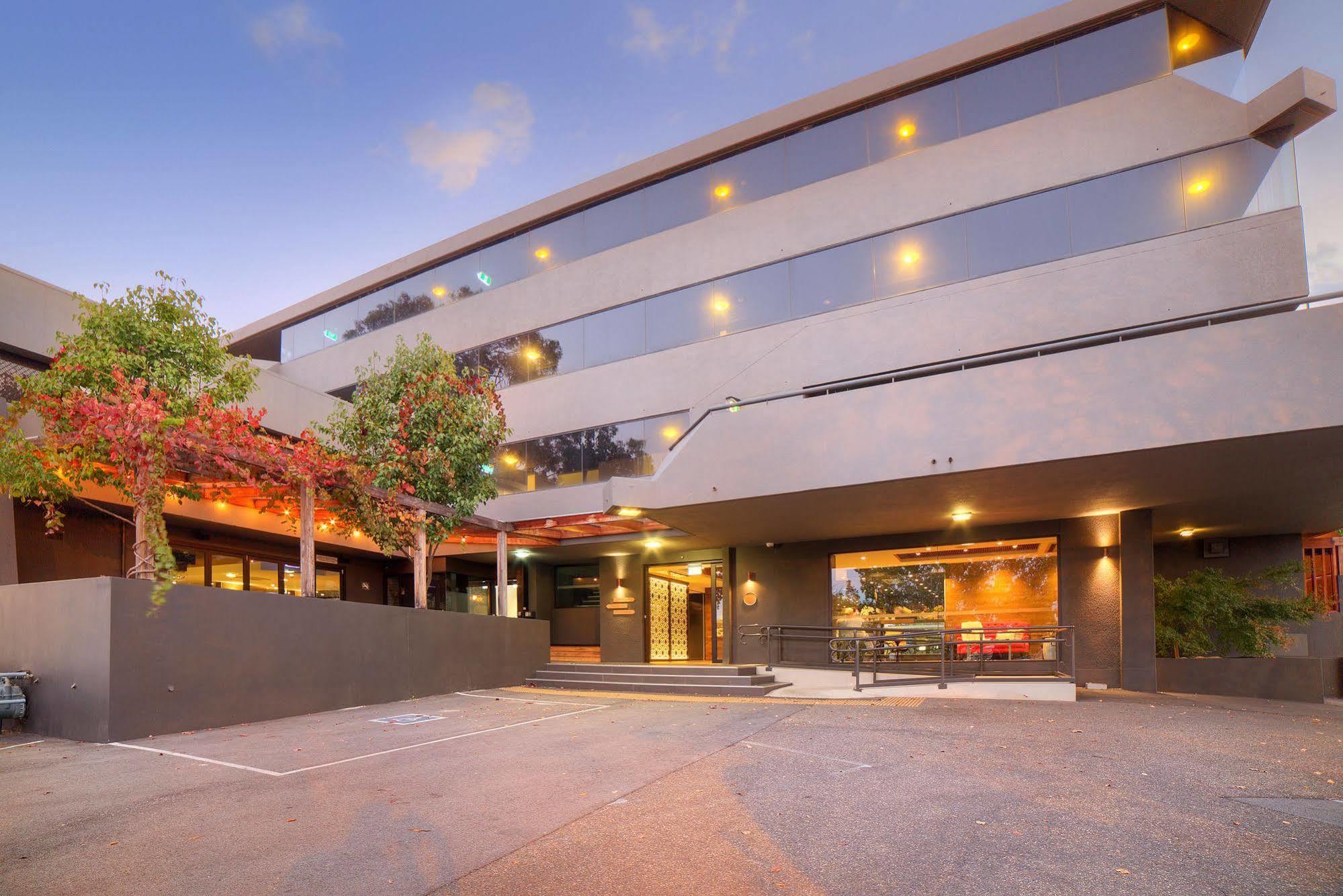Townhouse Hotel Wagga Wagga Ngoại thất bức ảnh